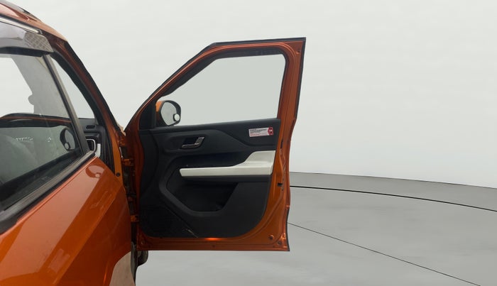 2022 Tata PUNCH CREATIVE  AMT, Petrol, Automatic, 26,293 km, RHS Front Door