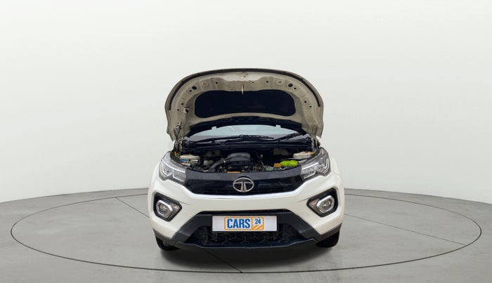 2022 Tata NEXON XM PETROL, Petrol, Manual, 67,121 km, Open Bonet