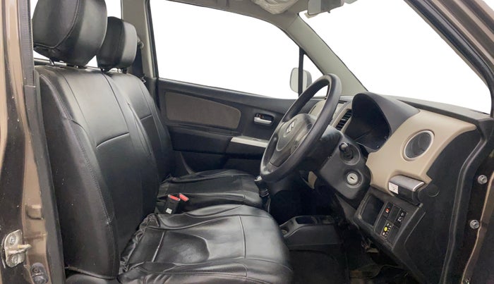2017 Maruti Wagon R 1.0 LXI CNG, CNG, Manual, 84,524 km, Right Side Front Door Cabin