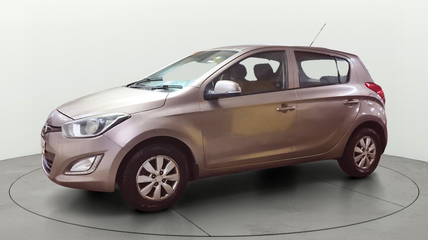 2013 Hyundai i20 SPORTZ 1.4 CRDI, Diesel, Manual, 73,022 km, Left Front Diagonal