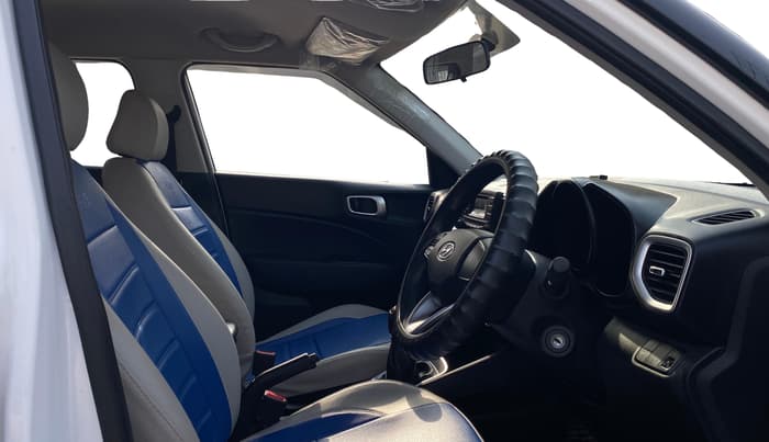 2021 Hyundai VENUE S 1.2, Petrol, Manual, 28,483 km, Right Side Front Door Cabin