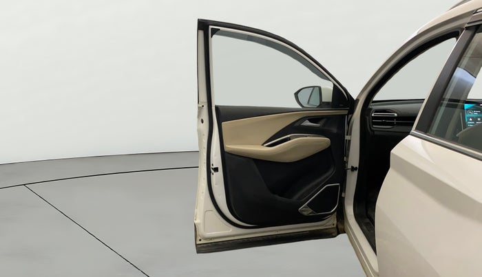 2023 MG HECTOR SHARP PRO 1.5 PETROL TURBO CVT PETROL, Petrol, Automatic, 68,526 km, LHS Front Door