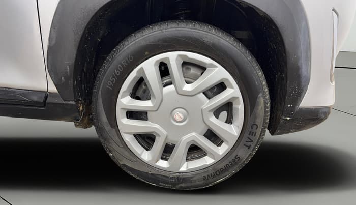 2022 Nissan MAGNITE XE, Petrol, Manual, 66,523 km, Right Front Wheel