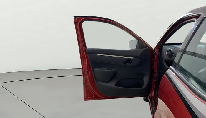 2016 Renault Kwid RXT 1.0, Petrol, Manual, 56,424 km, LHS Front Door