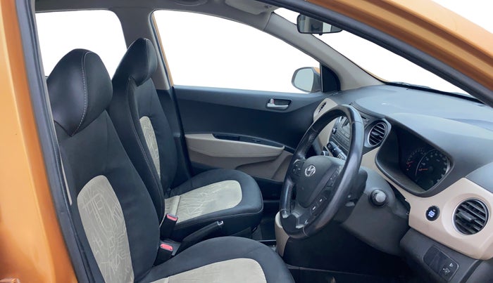 2014 Hyundai Grand i10 ASTA AT 1.2 KAPPA VTVT, Petrol, Automatic, 39,542 km, Right Side Front Door Cabin