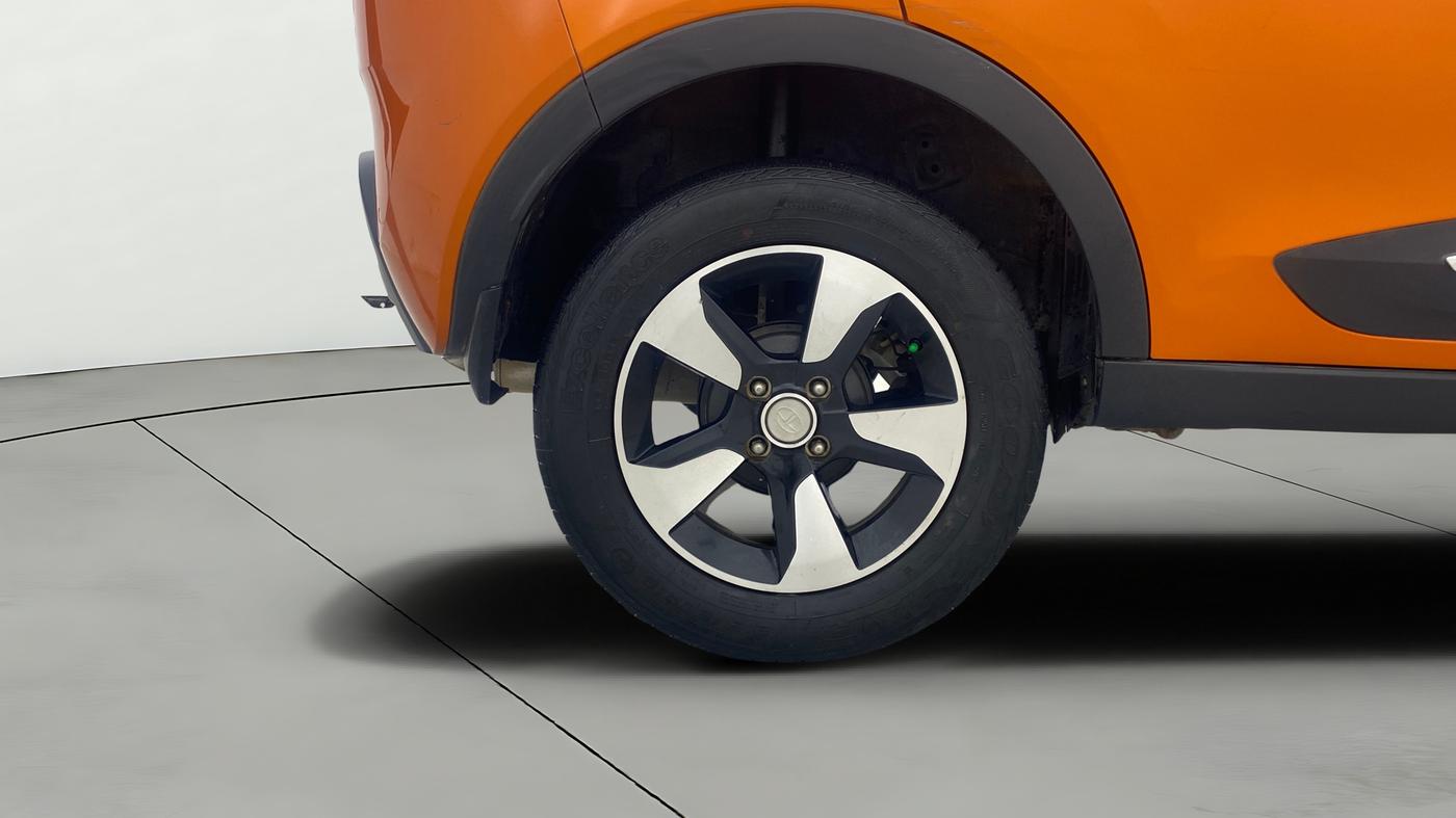 2019 Tata NEXON XZA PLUS PETROL, Petrol, Automatic, 63,170 km, Right Rear Wheel