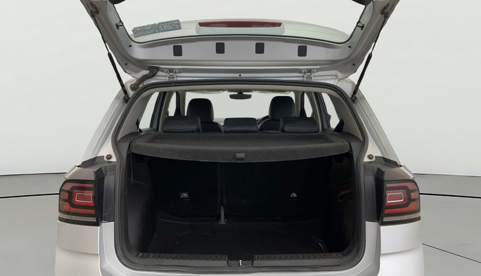 2022 Volkswagen TAIGUN TOPLINE 1.0 TSI MT, Petrol, Manual, 49,465 km, Boot Open Zoomed View