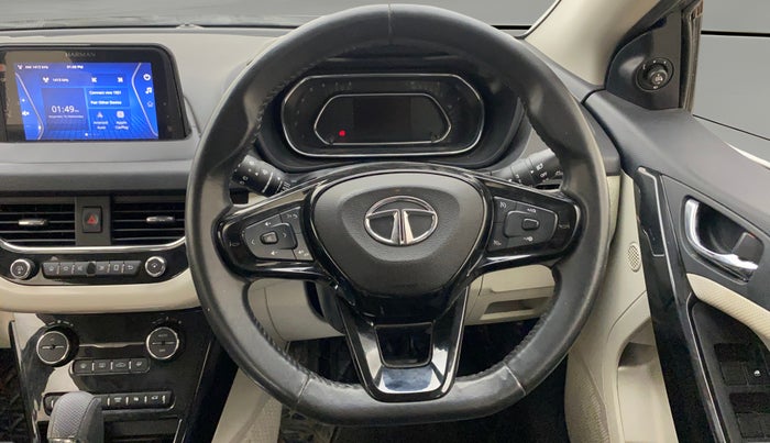 2020 Tata NEXON XZA PLUS (O) PETROL, Petrol, Automatic, 48,854 km, Steering Wheel Close Up