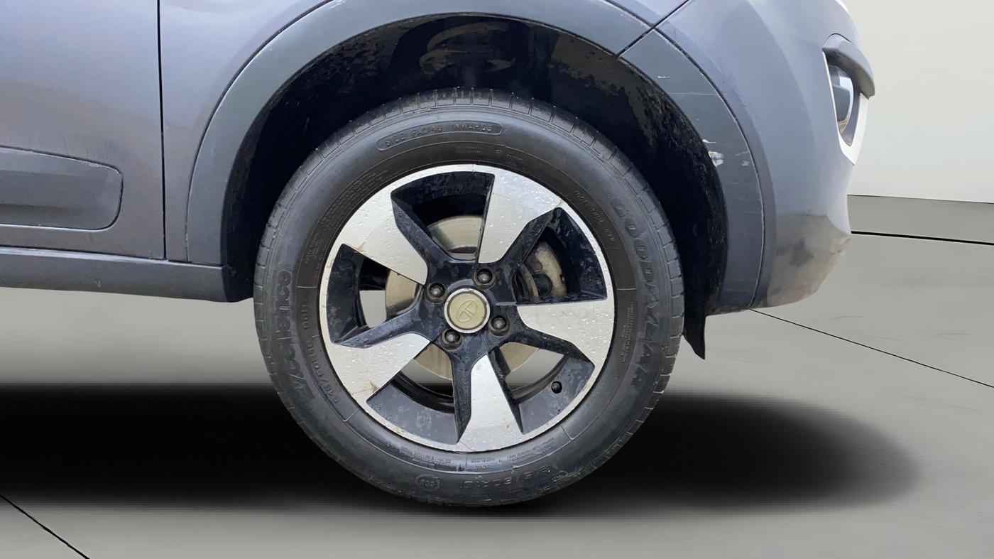 2019 Tata NEXON XZ PLUS PETROL, Petrol, Manual, 73,781 km, Right Front Wheel