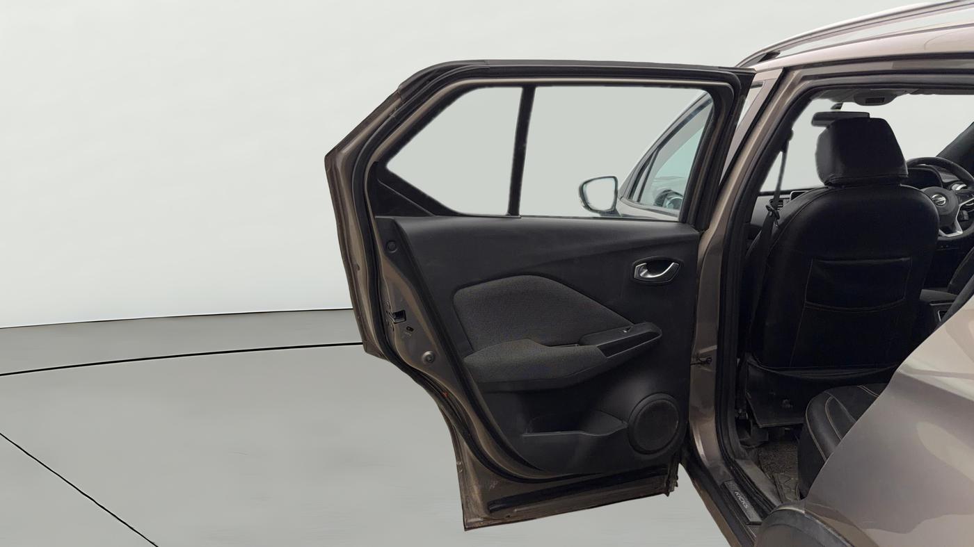 2021 Nissan Kicks XV 1.5, Petrol, Manual, 29,227 km, LHS Rear Door