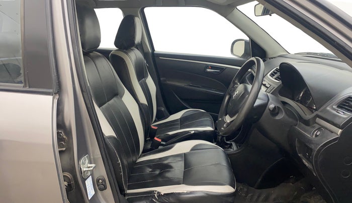 2015 Maruti Swift ZDI, Diesel, Manual, 1,49,958 km, Right Side Front Door Cabin