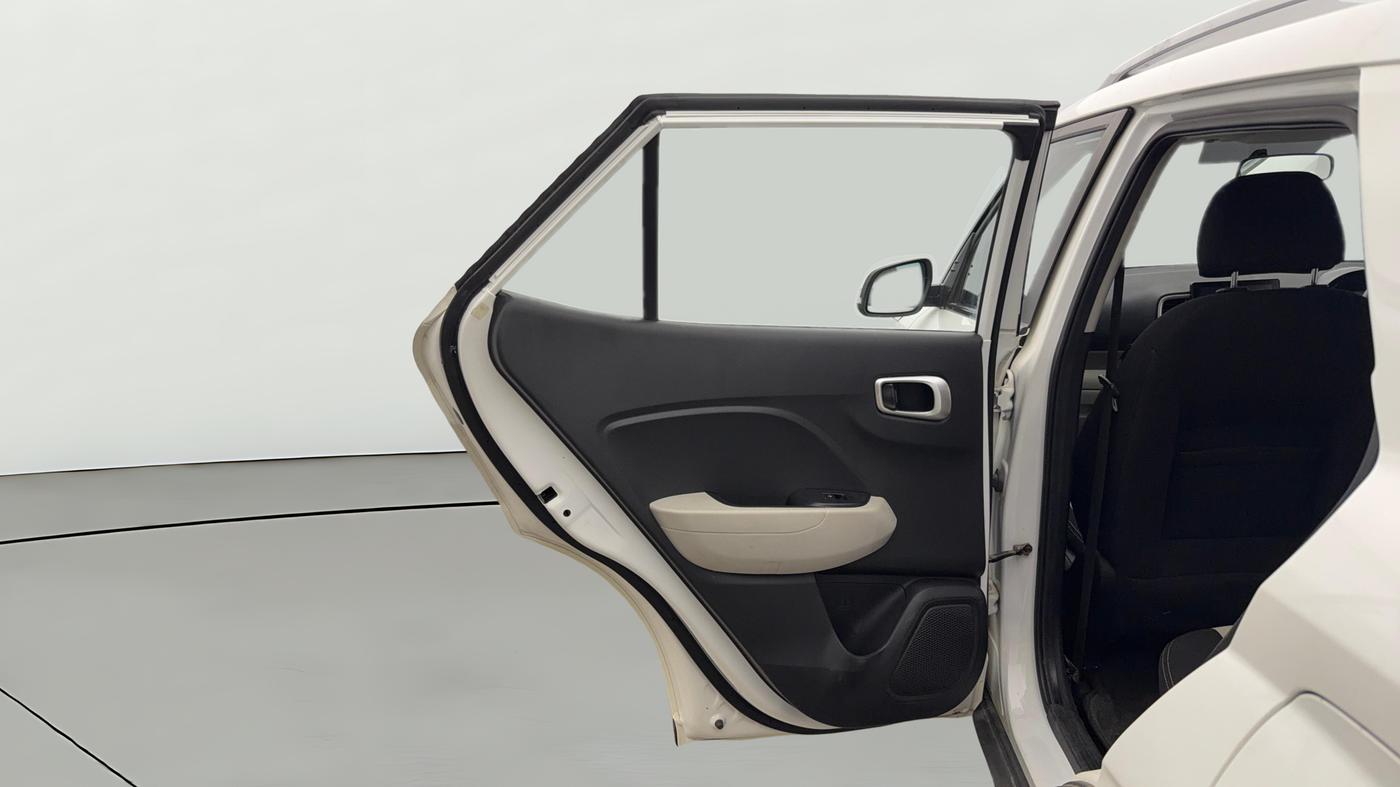 2023 Hyundai VENUE S (O) 1.0 Turbo Petrol DCT, Petrol, Automatic, 18,569 km, LHS Rear Door