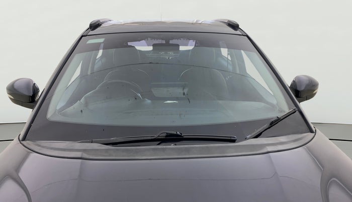 2018 Tata NEXON XT DIESEL, Diesel, Manual, 82,828 km, Front Windshield