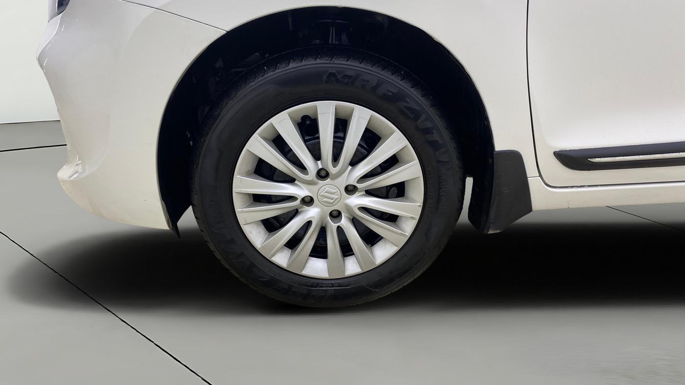 2022 Maruti Baleno DELTA PETROL 1.2, Petrol, Manual, 25,025 km, Left Front Wheel