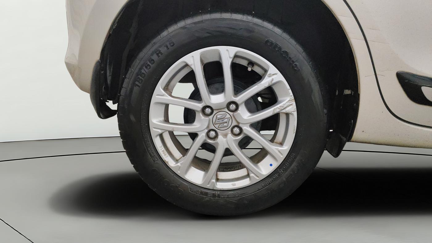 2021 Maruti Swift ZXI AMT, Petrol, Automatic, 46,920 km, Right Rear Wheel