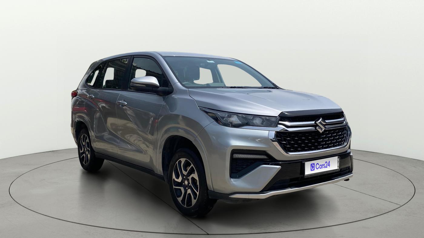 2023 Maruti Invicto ZETA PLUS 8 STR STRONG HYBRID, Hybrid, Automatic, 17,305 km, SRP