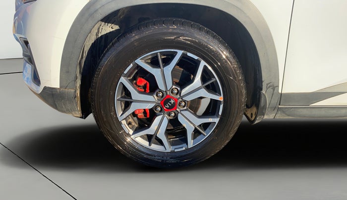 2019 KIA SELTOS GTX 1.4 PETROL, Petrol, Manual, 35,884 km, Left Front Wheel