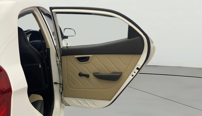 2018 Hyundai Eon ERA +, Petrol, Manual, 37,944 km, RHS Rear Door