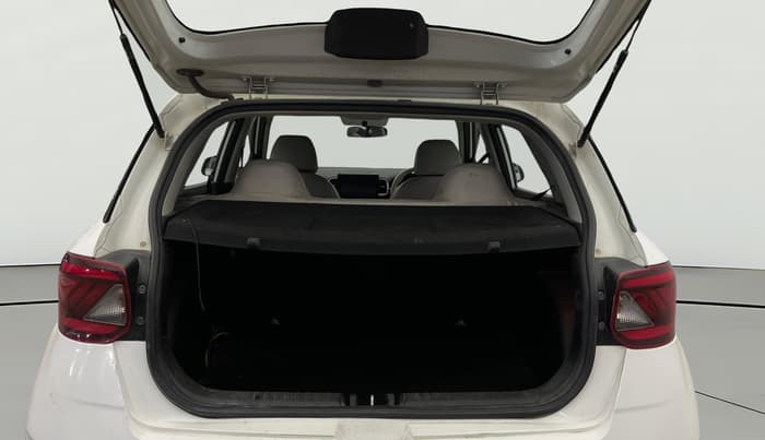 2021 Hyundai VENUE S 1.2, Petrol, Manual, 36,784 km, Boot Open Zoomed View