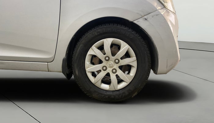 2014 Hyundai Eon MAGNA +, Petrol, Manual, 29,824 km, Right Front Wheel