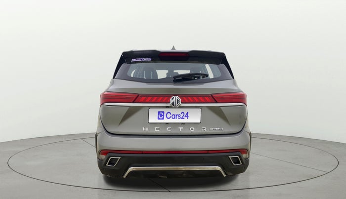 2023 MG HECTOR PLUS SHARP PRO 1.5 PETROL TURBO CVT 7 STR, Petrol, Automatic, 49,775 km, Back/Rear