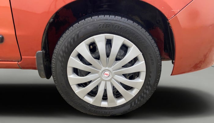 2014 Maruti Alto K10 VXI, Petrol, Manual, 65,833 km, Right Front Wheel