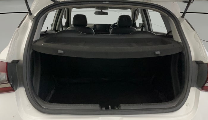 2021 Hyundai NEW I20 SPORTZ 1.2 MT, Petrol, Manual, 40,009 km, Boot Open Zoomed View