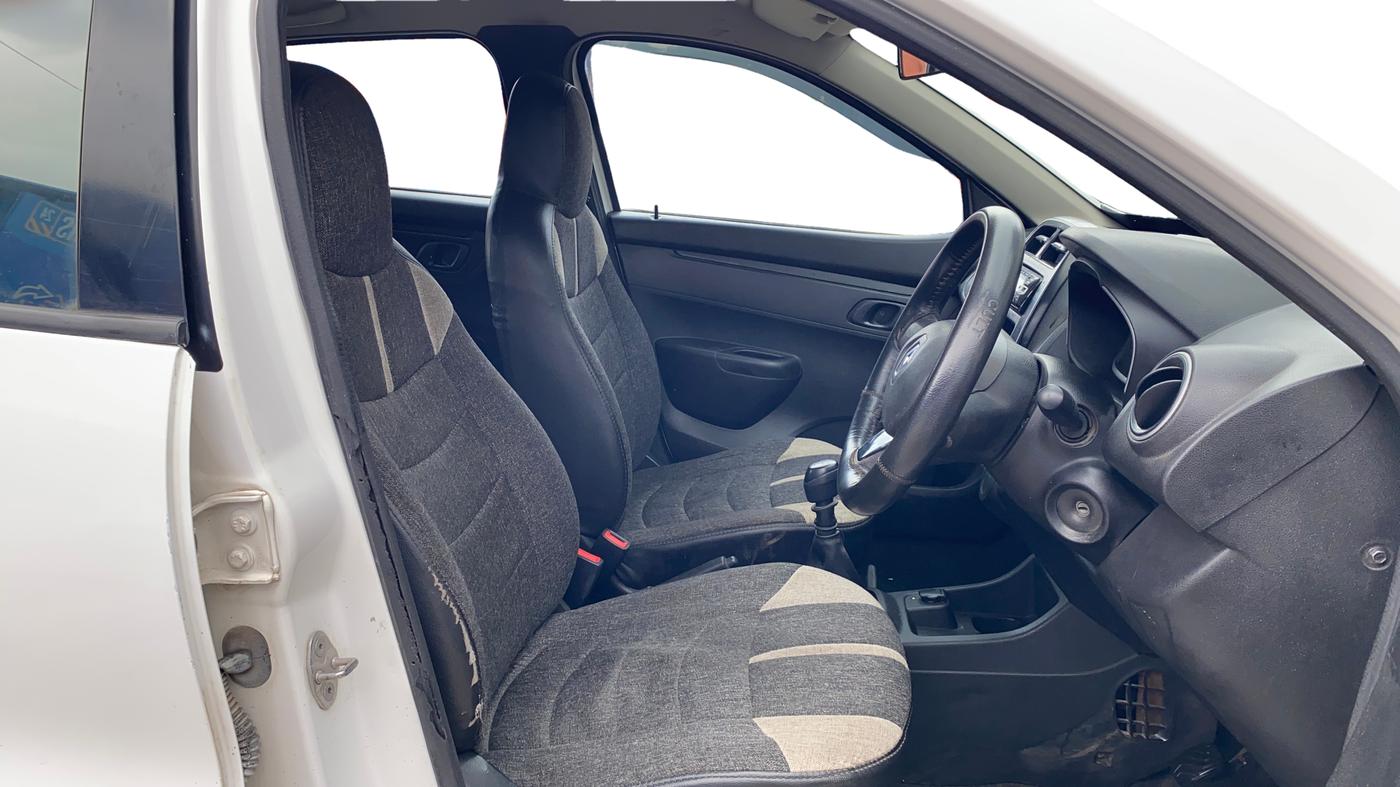 2018 Renault Kwid RXL, Petrol, Manual, 99,104 km, Right Side Front Door Cabin