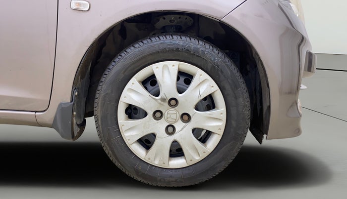 2013 Honda Amaze 1.2L I-VTEC S, Petrol, Manual, 34,207 km, Right Front Wheel