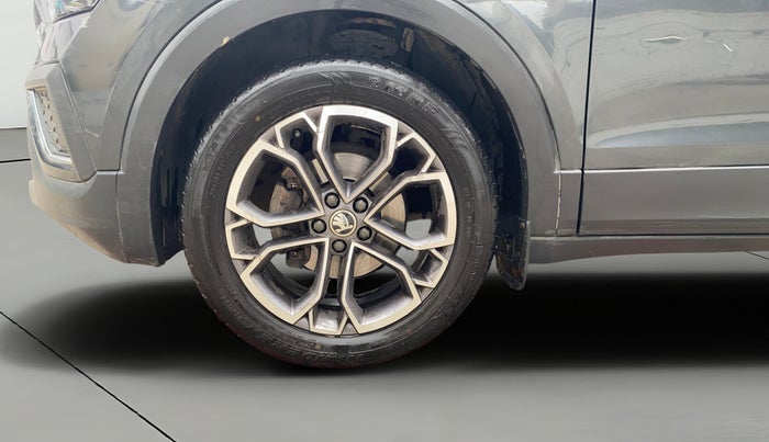 2023 Skoda KUSHAQ STYLE 1.0L TSI MT, Petrol, Manual, 66,576 km, Left Front Wheel