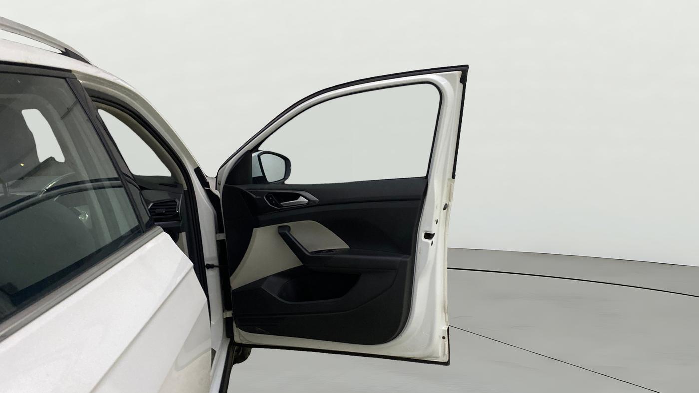 2022 Volkswagen TAIGUN TOPLINE 1.0 TSI AT, Petrol, Automatic, 38,551 km, RHS Front Door