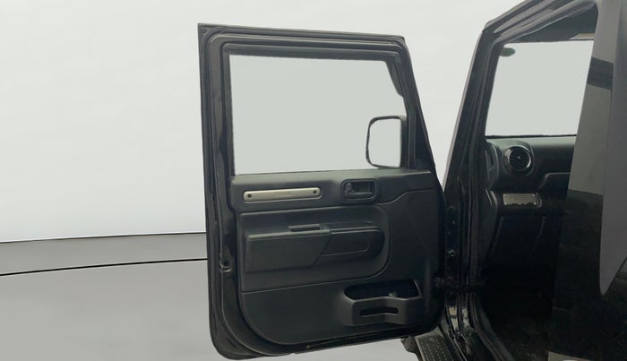2021 Mahindra Thar LX HT PETROL 4WD MT, Petrol, Manual, 60,421 km, LHS Front Door