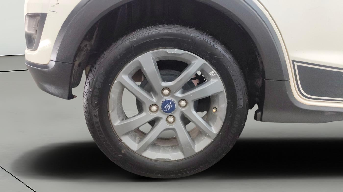 2020 Ford FREESTYLE TITANIUM 1.2 PETROL, Petrol, Manual, 45,534 km, Right Rear Wheel