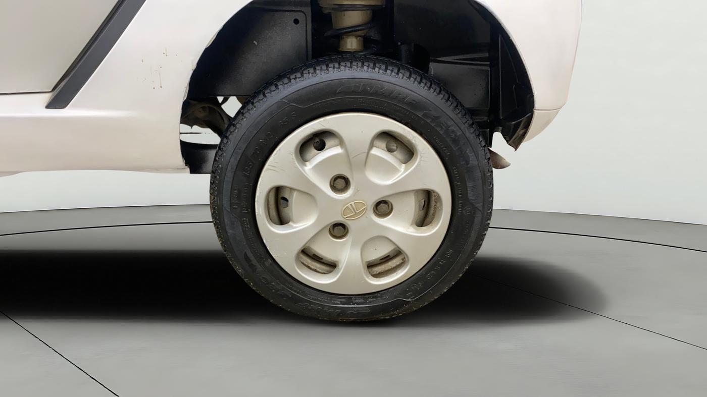 2015 Tata Nano TWIST XTA, Petrol, Automatic, 46,267 km, Left Rear Wheel