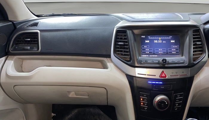 2020 Mahindra XUV300 W6 1.2 PETROL, Petrol, Manual, 83,760 km, Air Conditioner