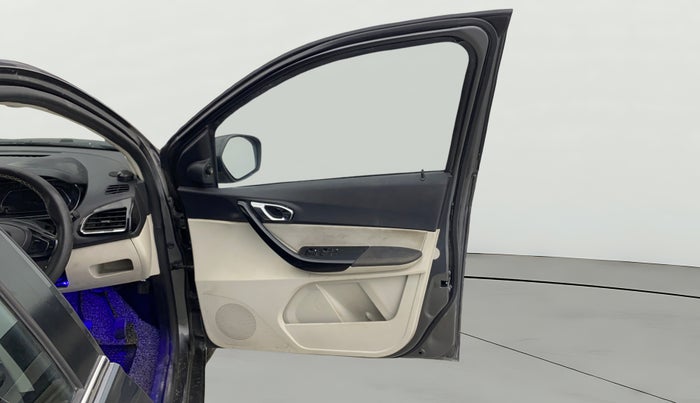 2022 Tata TIGOR XZ PLUS PETROL, Petrol, Manual, 67,809 km, RHS Front Door