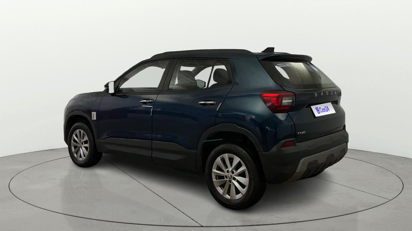 2025 Skoda Kylaq Signature Plus, Petrol, Manual, 7,939 km, Left Back Diagonal