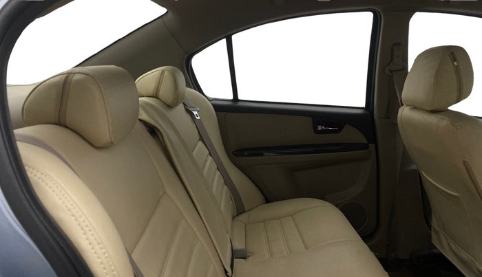 2013 Maruti SX4 ZXI, Petrol, Manual, 1,00,645 km, Right Side Rear Door Cabin