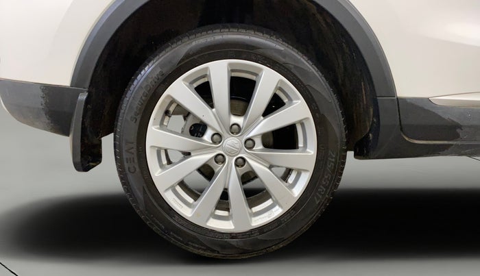 2024 MG ASTOR Select 1.5 MT (Ivory), Petrol, Manual, 11,319 km, Right Rear Wheel