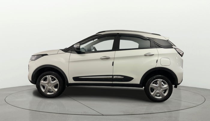 2023 Tata NEXON XM PLUS SUNROOF PETROL, Petrol, Manual, 39,661 km, Left Side