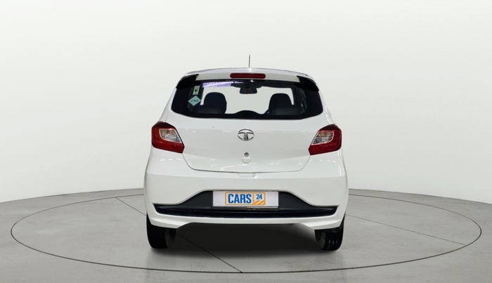 2022 Tata Tiago XT CNG, CNG, Manual, 14,186 km, Back/Rear