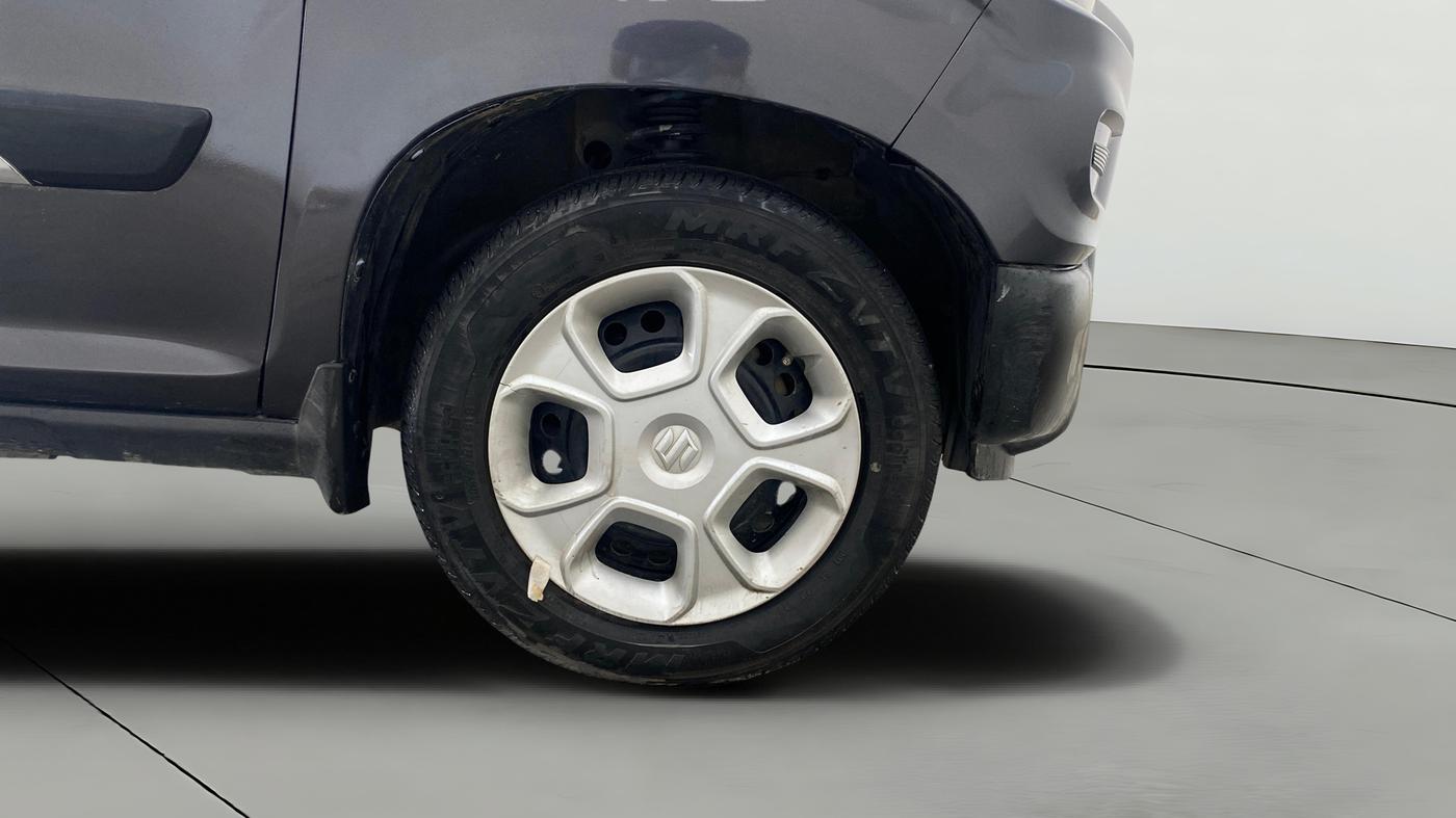 2021 Maruti S PRESSO VXI, Petrol, Manual, 43,702 km, Right Front Wheel