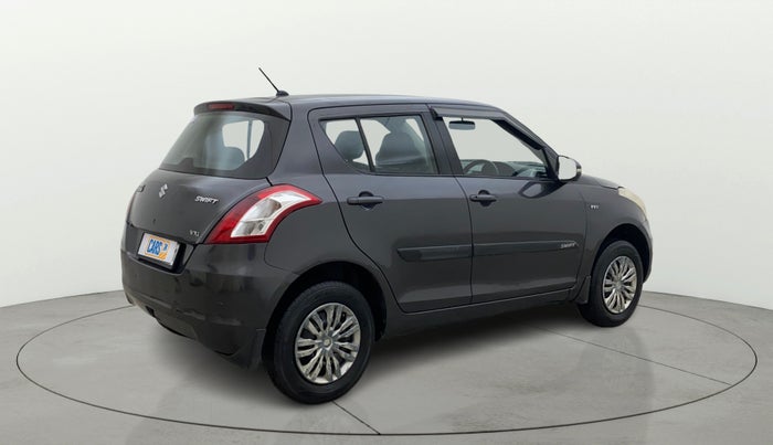 2015 Maruti Swift VXI, Petrol, Manual, 1,00,670 km, Right Back Diagonal