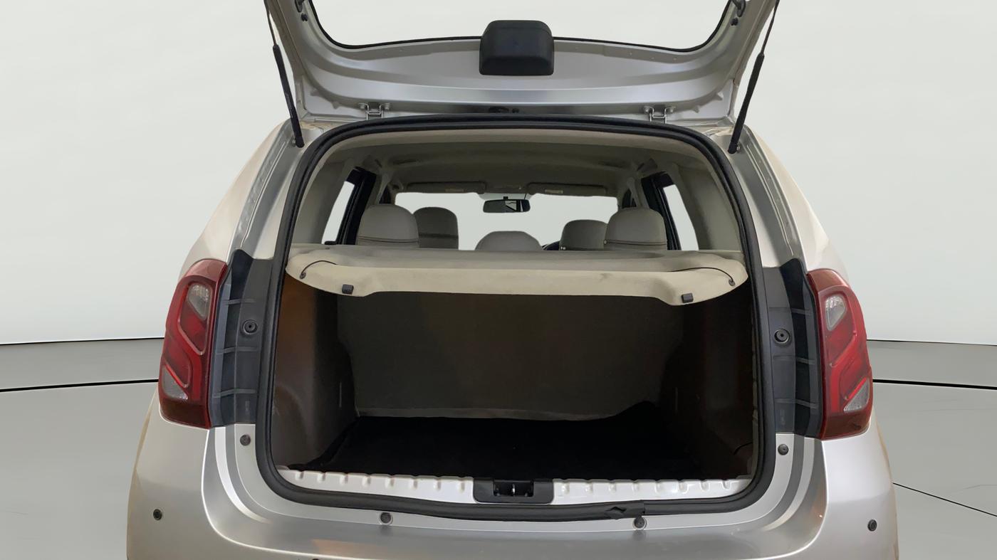 2017 Renault Duster RXL PETROL, Petrol, Manual, 72,958 km, Boot Open Zoomed View