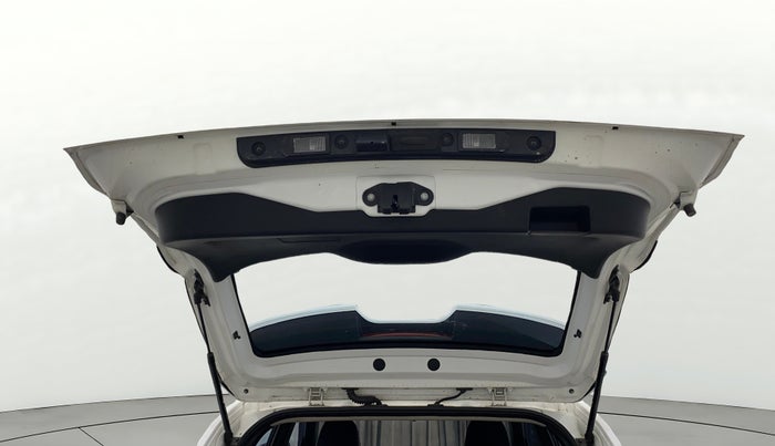 2021 Nissan MAGNITE XE, Petrol, Manual, 23,376 km, Boot Door Open