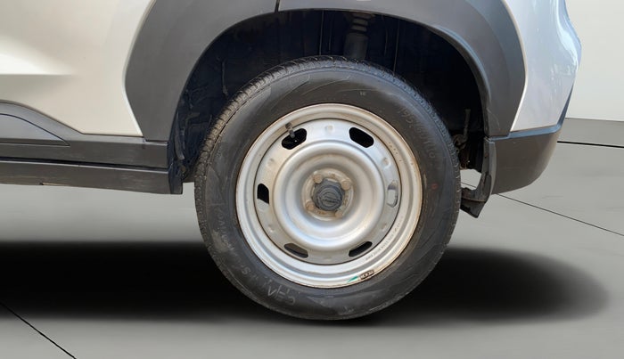 2021 Nissan MAGNITE XE, Petrol, Manual, 24,422 km, Left Rear Wheel