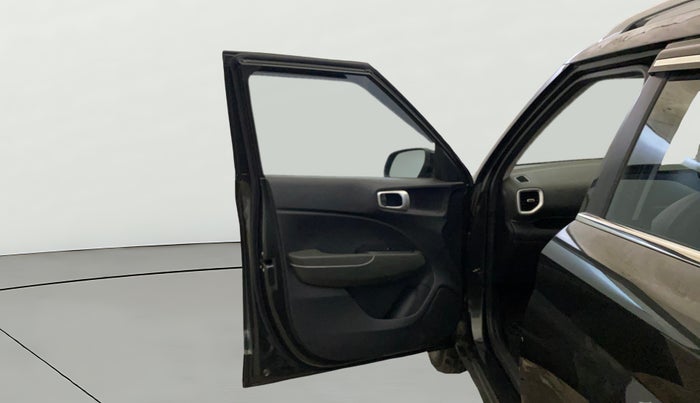 2021 Hyundai VENUE SX PLUS 1.0 TURBO DCT, Petrol, Automatic, 43,454 km, LHS Front Door