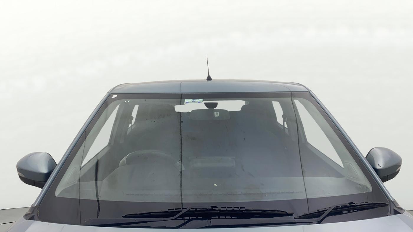 2021 Tata PUNCH ADVENTURE AMT, Petrol, Automatic, 73,695 km, Front Windshield