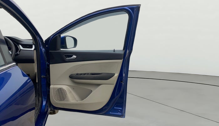 2020 Renault TRIBER RXZ, Petrol, Manual, 86,245 km, RHS Front Door