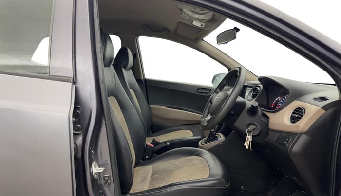 2017 Hyundai Grand i10 MAGNA AT 1.2 KAPPA VTVT, Petrol, Automatic, 75,020 km, Right Side Front Door Cabin